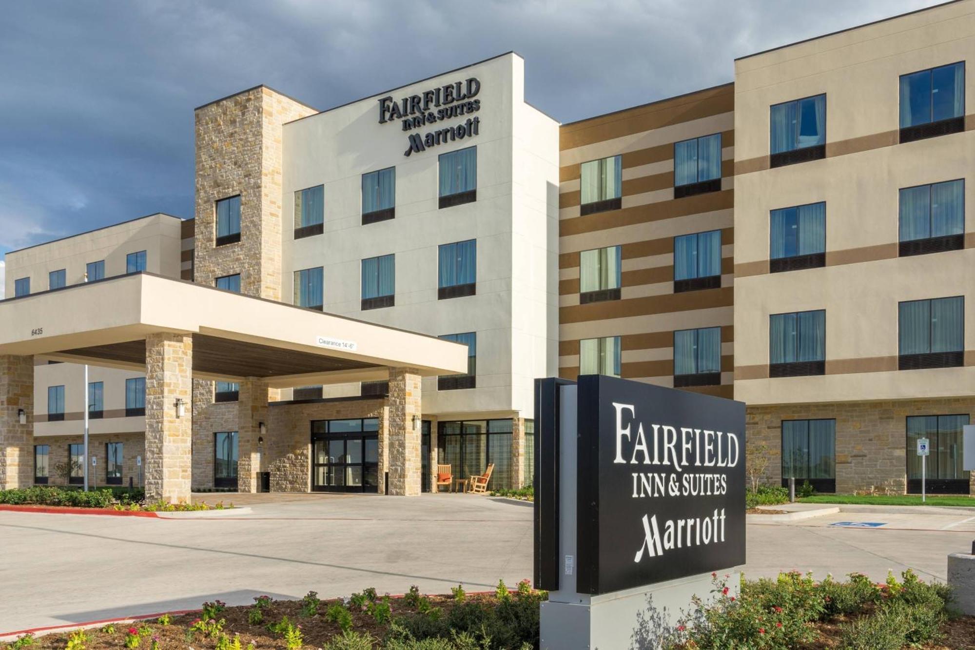 Fairfield Inn & Suites By Marriott Lubbock Southwest Esterno foto